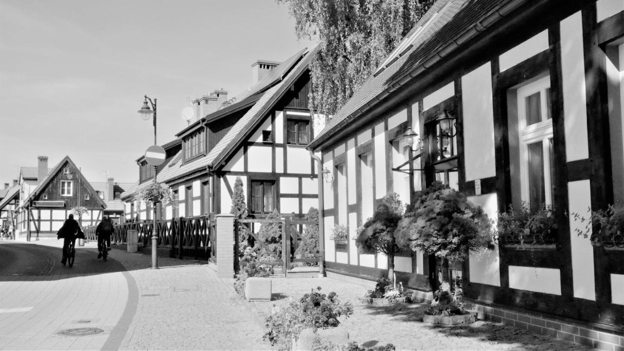 Apartamenty Royal Maris 1 - Najlepsza Lokalizacja W Ustce, Blisko Plazy I Portu, Bezplatny Parking, Scisle Centrum ウストカ エクステリア 写真
